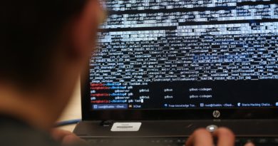 Хакери објавија 773 милиони адреси на електронска пошта Хакери објавија 773 милиони адреси на електронска пошта