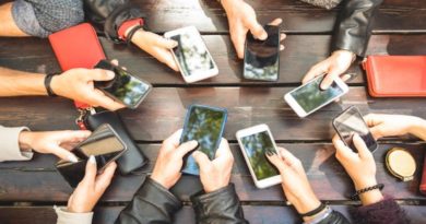 Најдобри паметни телефони за помалку од 300 долари Најдобри паметни телефони за помалку од 300 долари