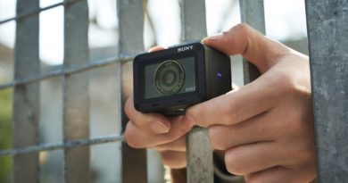 Sony RX0 II е најмал и најлесен ултракомпактен фотоапарат на светот Sony RX0 II е најмал и најлесен ултракомпактен фотоапарат на светот