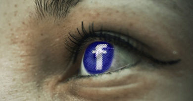 Facebook во ЕУ: Вработени 3,1 милиони луѓе и приход од 208 милијарди евра Facebook во ЕУ: Вработени 3,1 милиони луѓе и приход од 208 милијарди евра