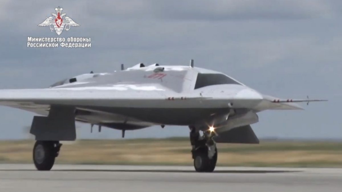 Прецизирана цената на најновото руско беспилотно летало „Охотник“ (ВИДЕО)