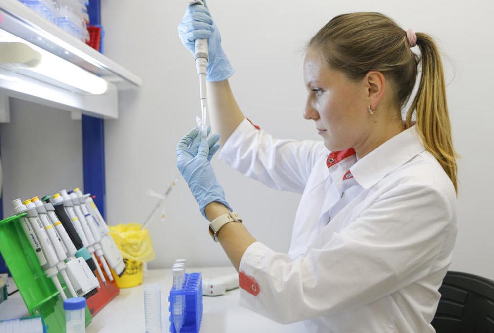 Руски научници прават вакцина против грип и корона истовремено!