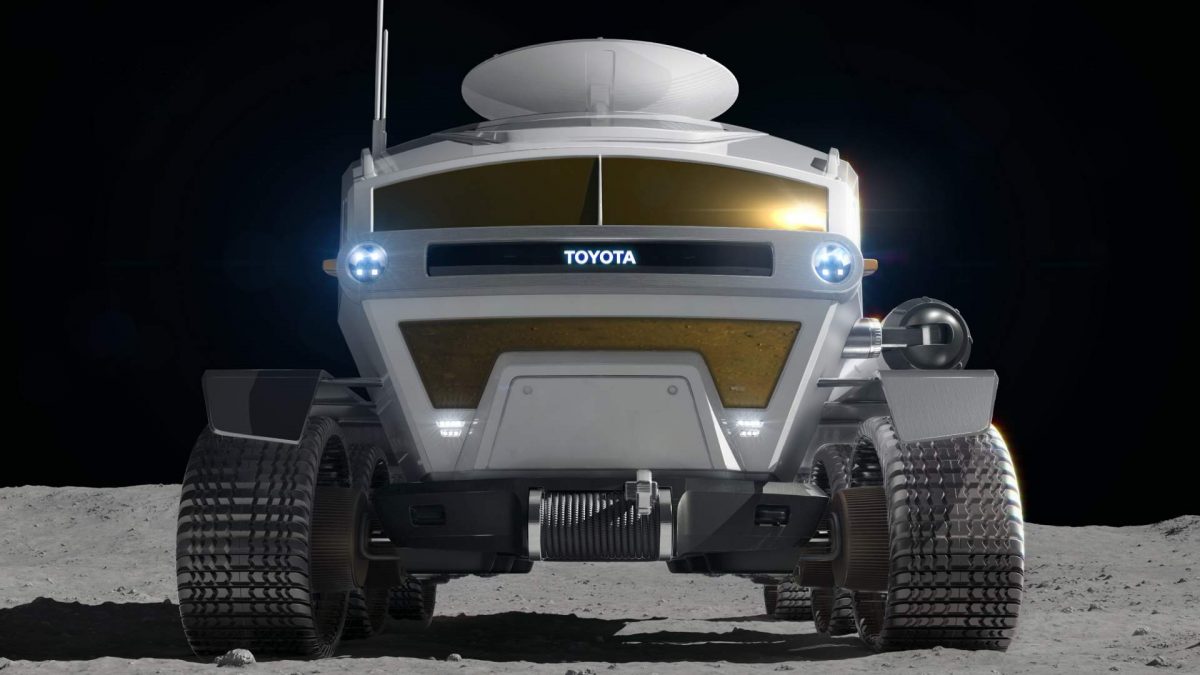 Toyota развива возило за истражување на Месечината