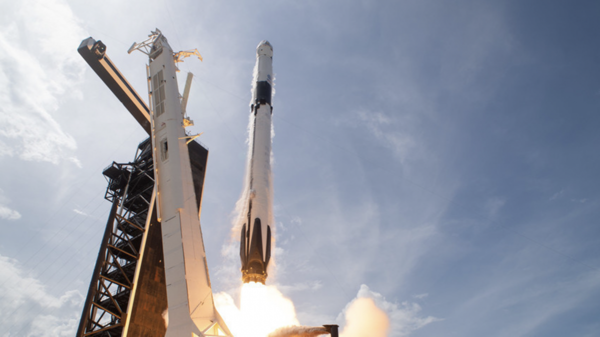 Како Eлон Маск сакаше да купи руски ракети за SpaceX