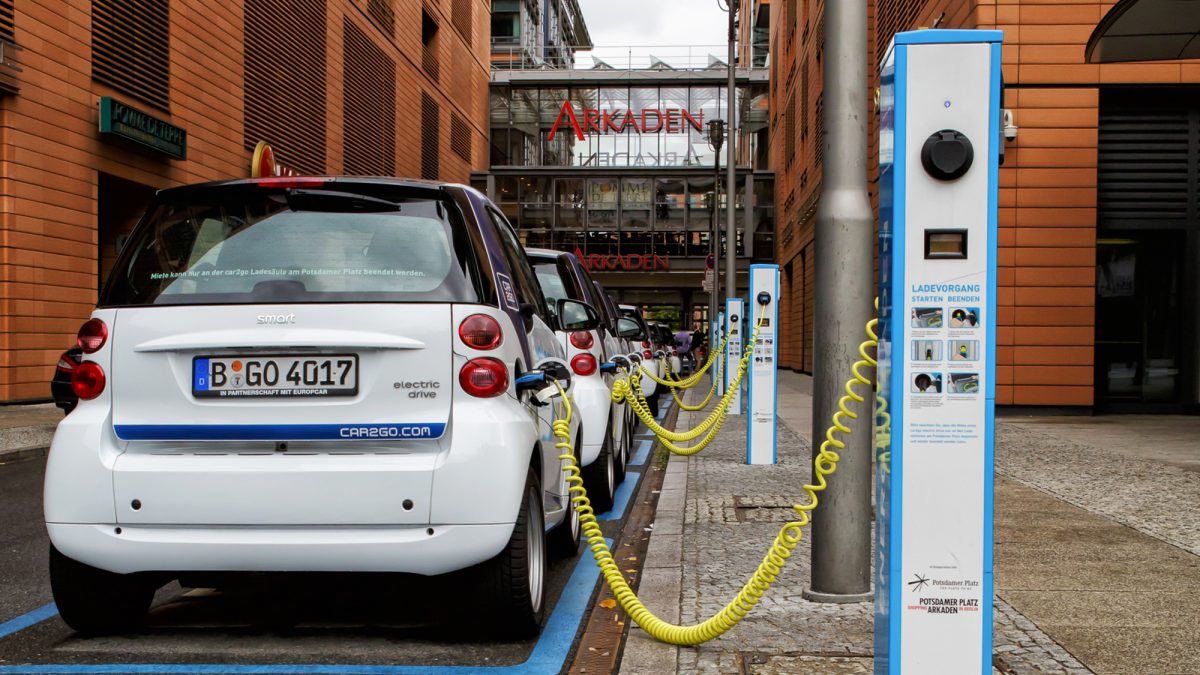 Норвешка руши рекорди по продажбата на електрични автомобили