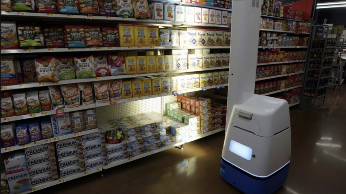Walmart ги „отпушти“ роботите, бидејќи луѓето подобро ја извршуваат работата