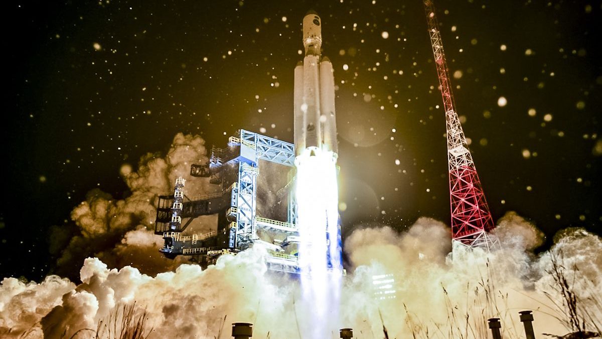 Русија успешно ја лансираше новата ракета Ангара (ВИДЕО)