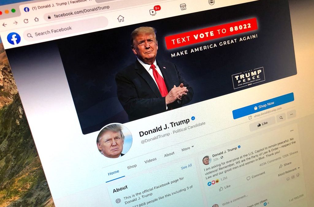 Facebook и Instagram ги вратија профилите на Трамп