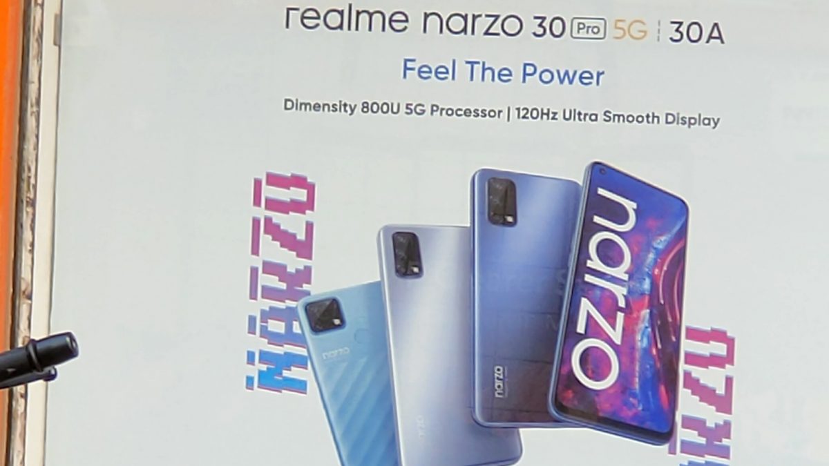 Постер за Realme Narzo 30 Pro 5G укажува на Dimensity 800U чипсет