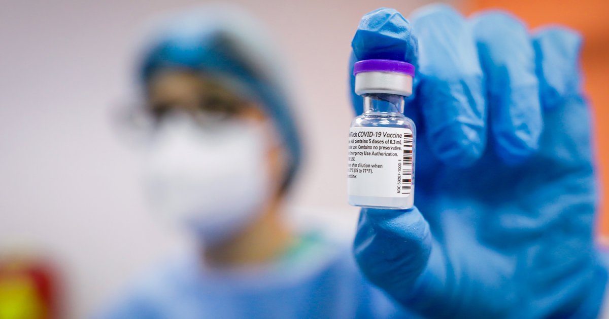 Прв извештај на компанијата „Фајзер“ за примање на трета доза од вакцината