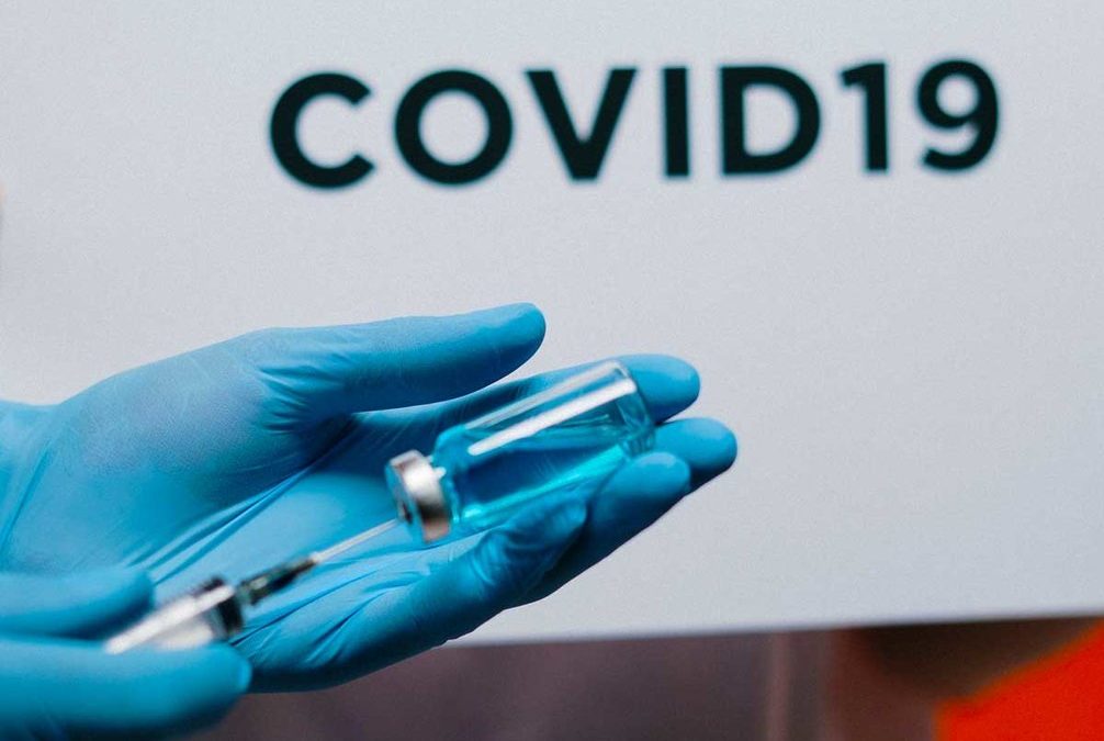 Германскиот виролог изненади со својата изјава: Вакцинираните „намерно“ да се заразат со Ковид-19