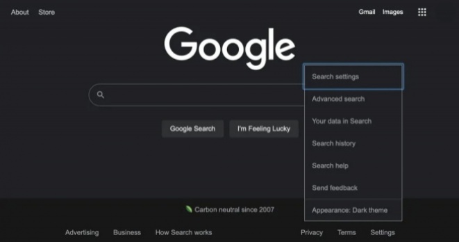 Google испорачува темен режим за Search на десктоп