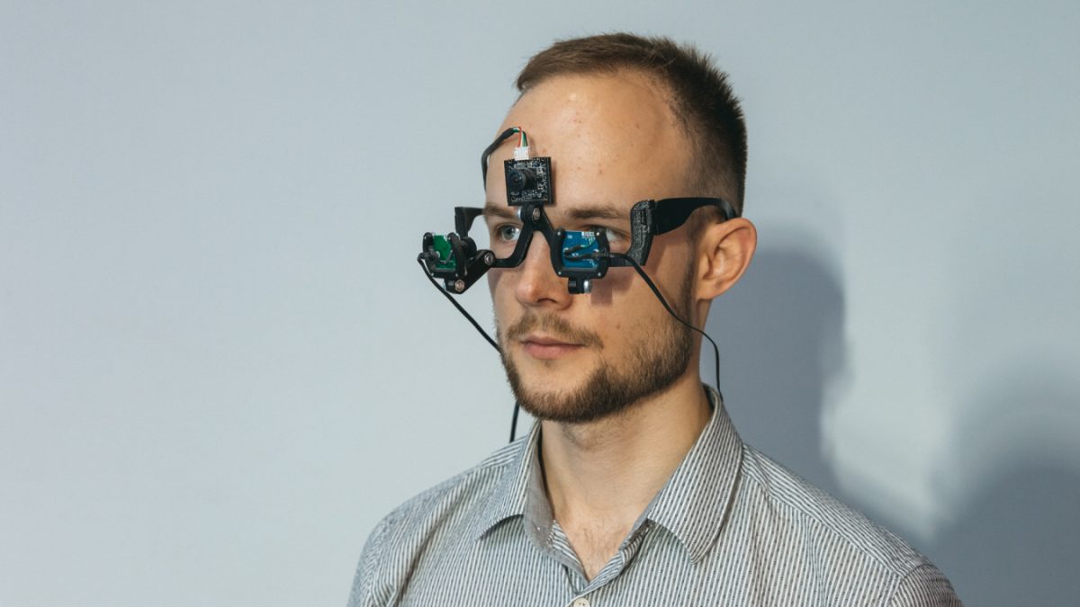 Во Русија измислени очила кои можат да го следат погледот на сопственикот