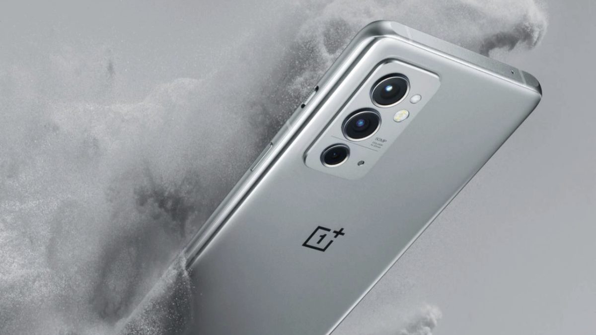 Претставени OnePlus 9RT телефонот и Buds Z2 безжичните слушалки