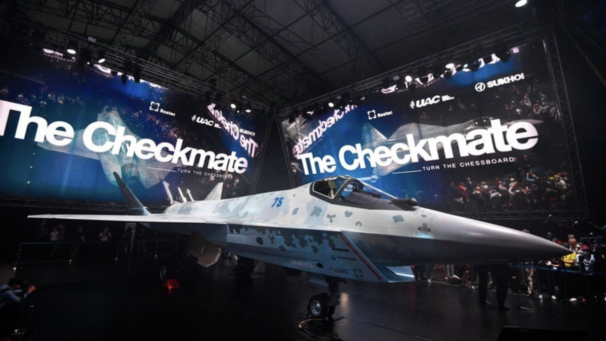 Русија развива беспилотен борбен авион со кодно име Checkmate (ВИДЕО)