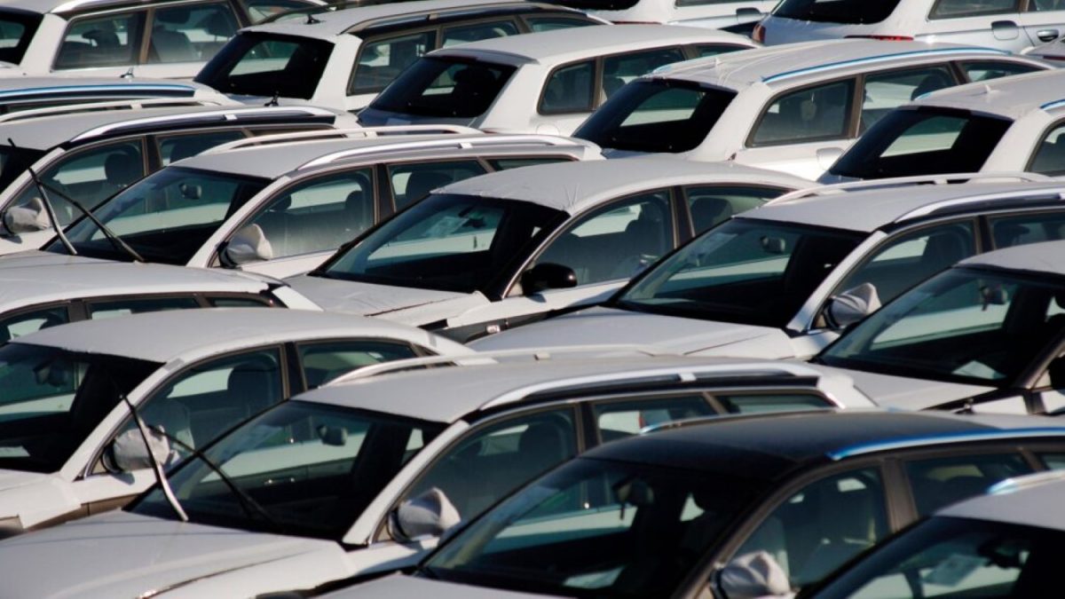Драматичен пад на продажбата на нови автомобили во Европа!