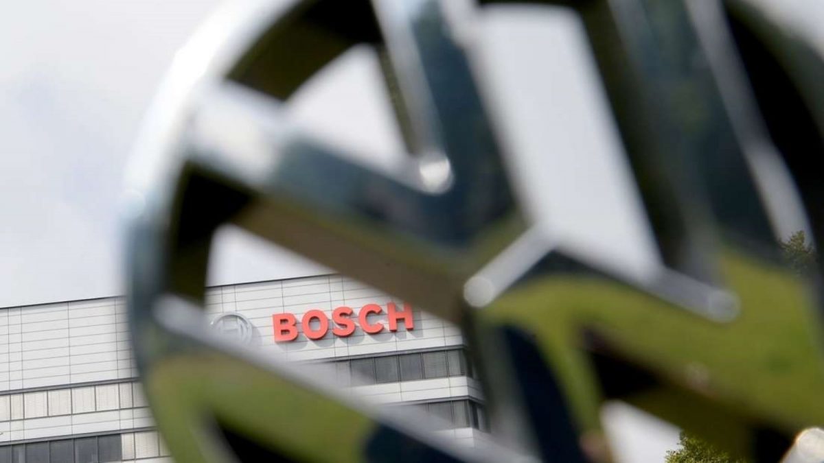 Volkswagen и Bosch влегуваат во соработка за производство на батерии
