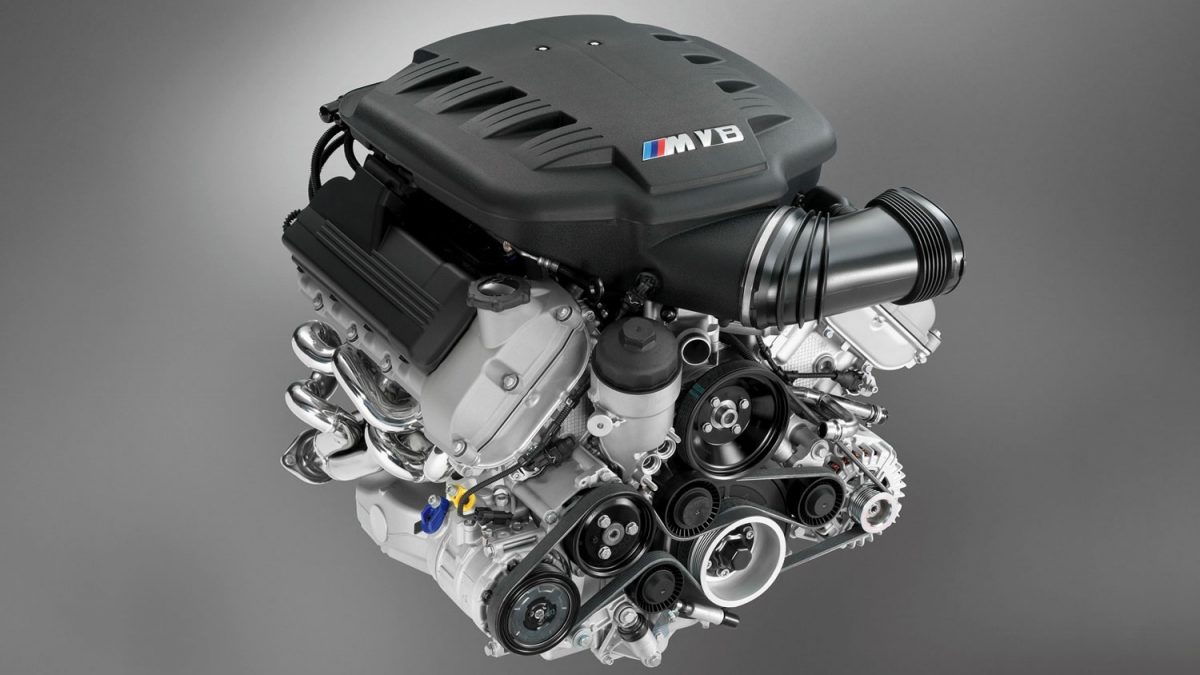 BMW развива нови мотори со внатрешно согорување