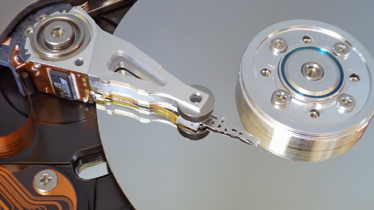 Toshiba најави хард дискови со над 40TB простор за складирање