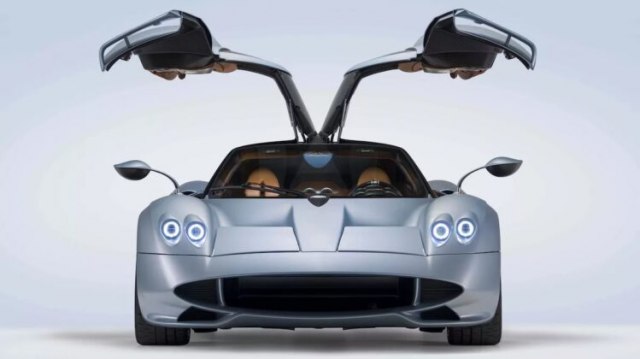ВИДЕО: Барале нов автомобил од Pagani – цена 7.000.000 евра