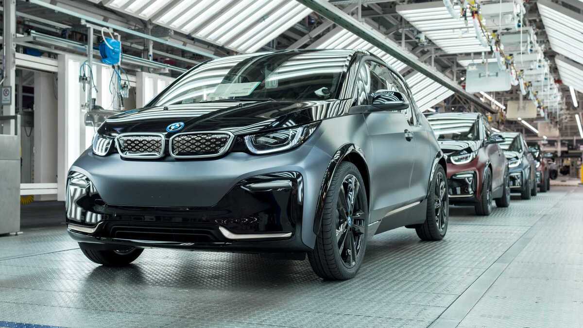 BMW престана да го произведува електричниот модел i3, продадени 250.000 примероци