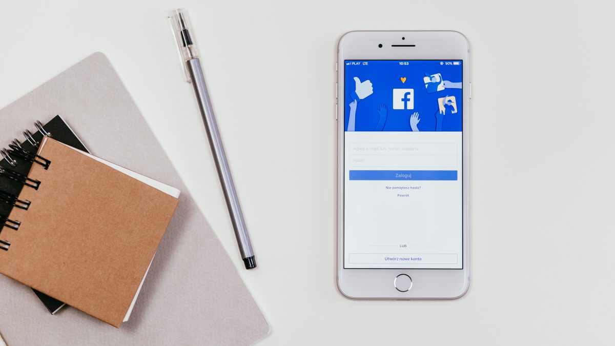 Фејсбук воведува претплата за проверени кориснички профили