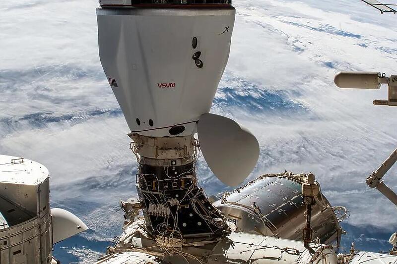 НАСА ја модифицираше капсулата Crew Dragon за употреба во итни ситуации