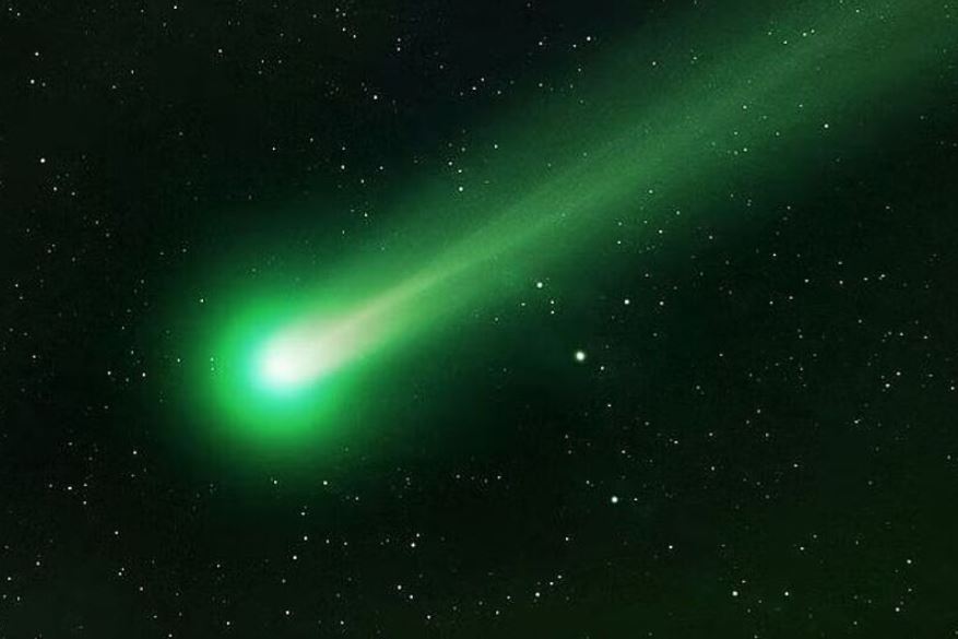 Зелена комета ќе прелета покрај Земјата за прв пат по 50.000 години