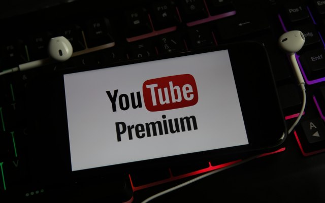 YouTube Premium поскапе