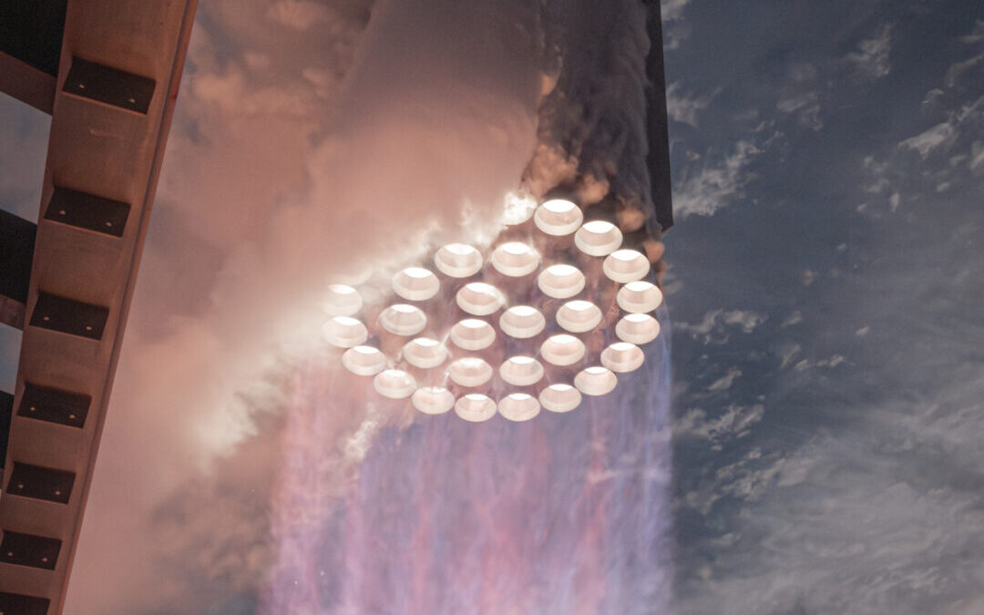 (Видео) Спејс Икс на Маск ја лансираше најмоќната ракета на светот, беше уништена пред крајот на летот