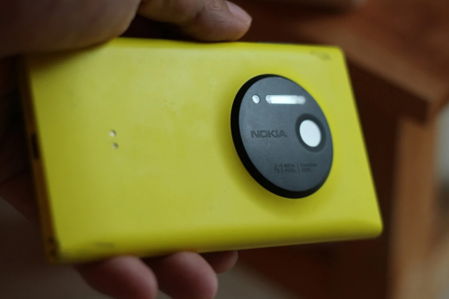 Дали култниот телефон Lumia 1020 се враќа?