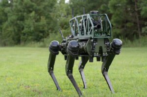 ФОТО: Роботите се подготвени за војна