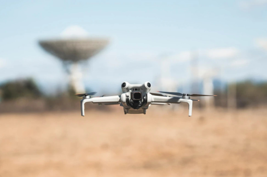 ВИДЕО: DJI Neo 2 е дрон со сензор за избегнување пречки