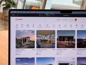 Шпанија го казни Airbnb со огромни 65 милиони евра