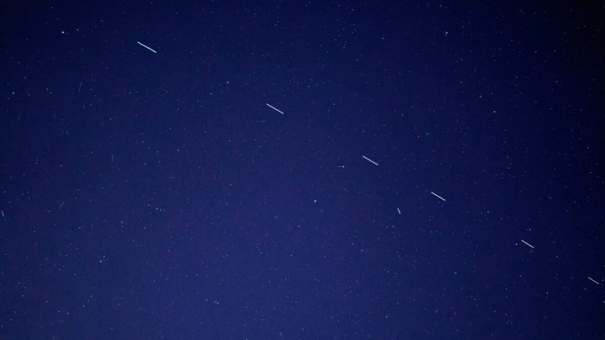 АП: Русија наводно развива ново оружје за уништување на сателитите Starlink