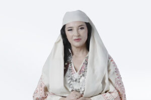 Албанија на суд поради AI министерката: Актерка ја тужи владата за злоупотреба на нејзиниот лик