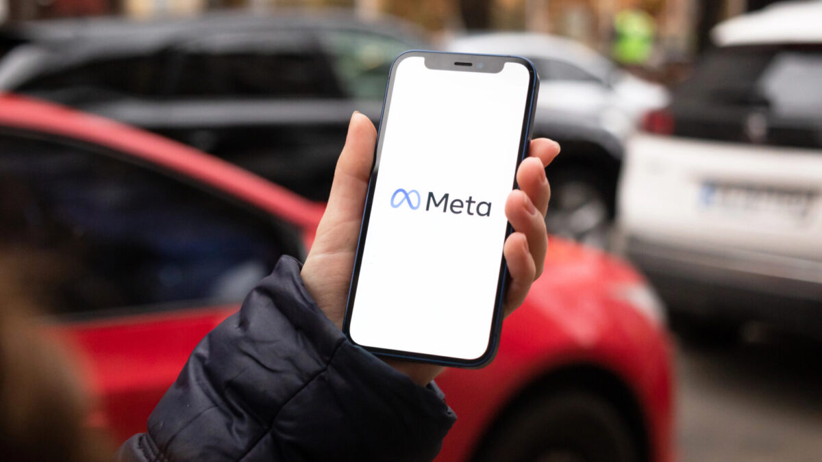 Meta и Google обвинети за намерно предизвикување зависност кај млади корисници