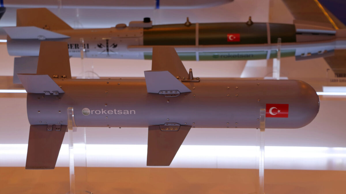 ВИДЕО: Турција претстави ново оружје кое може да погоди цели на оддалеченост од над 100 километри