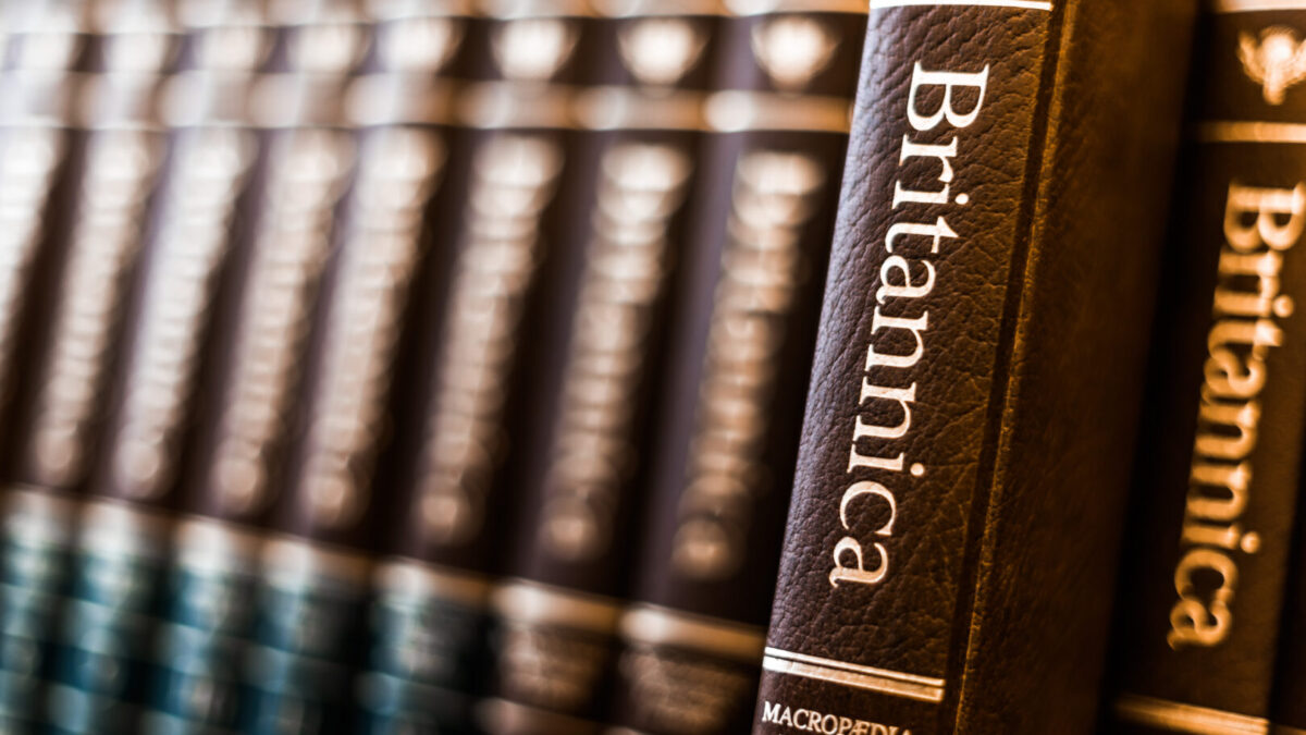 ChatGPT „фатен во кражба“? Британика бара милиони отштета за копирање текстови