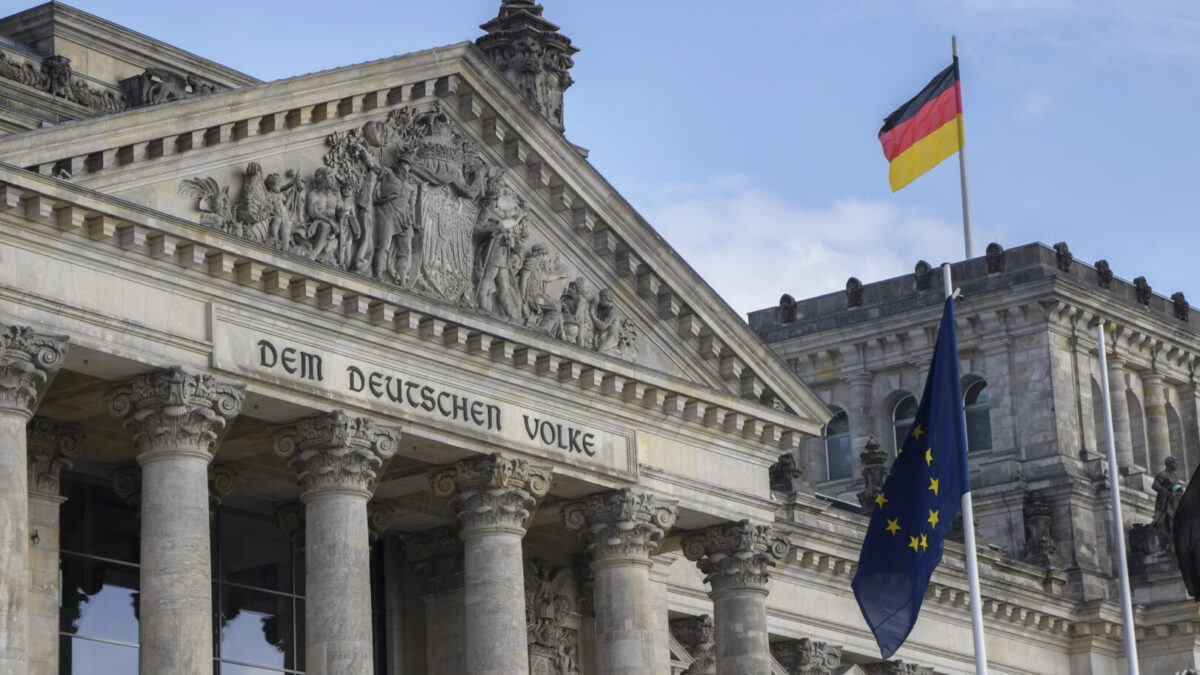 Германија планира да го зголеми AI капацитетот за четири пати до 2030 година