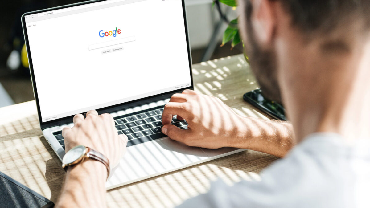 Интернет во 2026 година: Google недопирлив, ChatGPT ја „изеде“ конкуренцијата