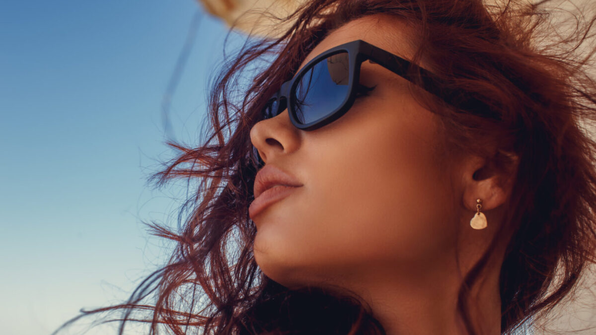 ВИДЕО: Meta и Ray-Ba претставија нови паметни диоптерски очила