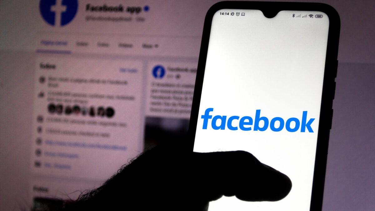 Лансирана е нова апликација за Facebook групи