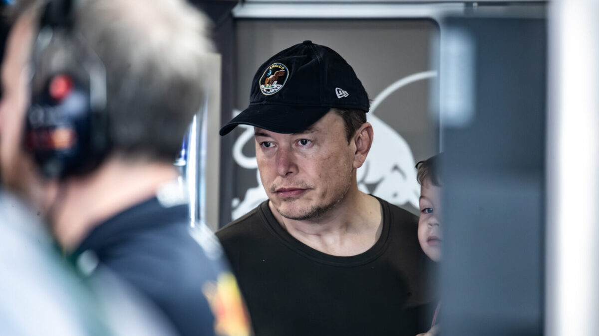 Илон Маск претрпе тежок пораз