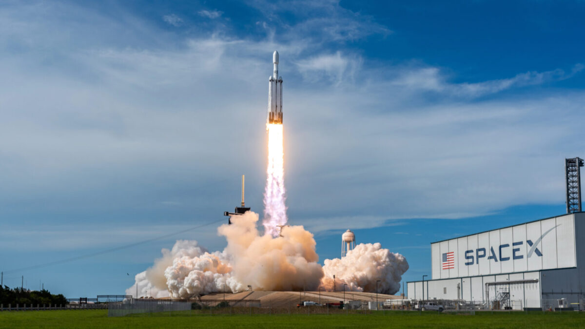 SpaceX го одложи лансирањето на Starship