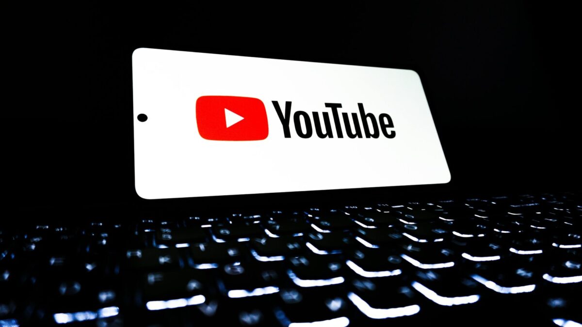 Никогаш доста од вештачка интелигенција – YouTube тестира нова функција