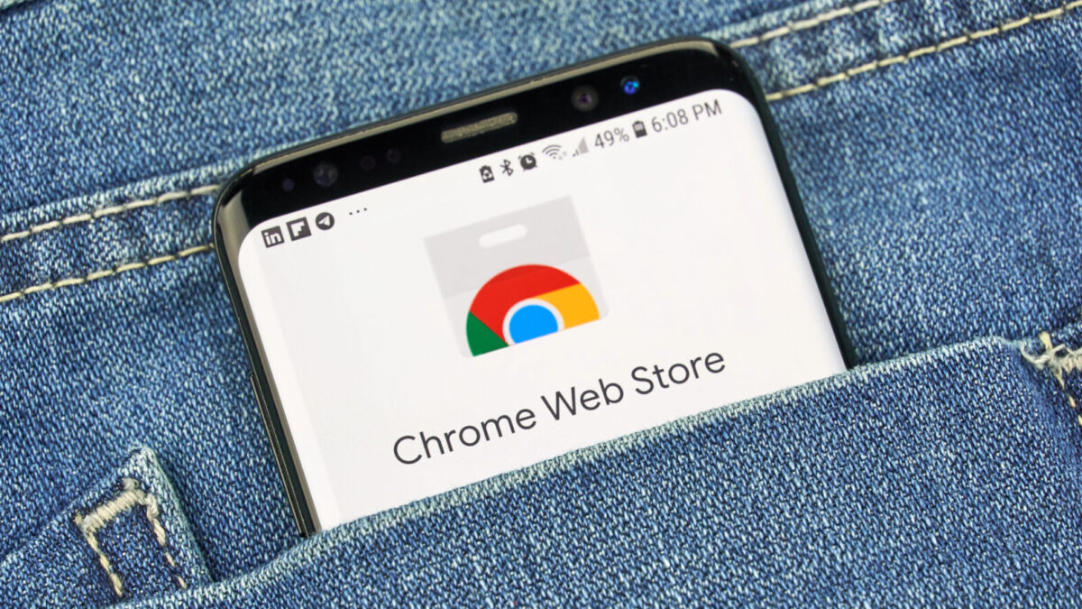 Опасен малвер на Chrome: Лажна Perplexity екстензија тајно снима сè што пишувате