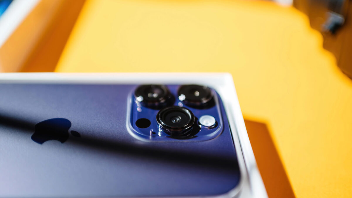 Крај на титаниумот? Apple донесе неочекувана одлука за новите модели на iPhone