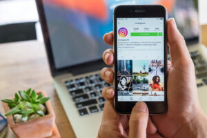 Instagram воведе функција што ја чекавме со години: Се менува начинот на објавување на сликите