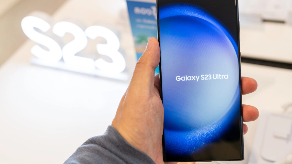 Крај за популарната серија Galaxy S23: Samsung го потврди последното големо ажурирање
